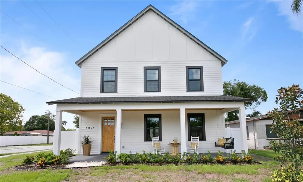3923 W Gray Street Tampa FL 33609