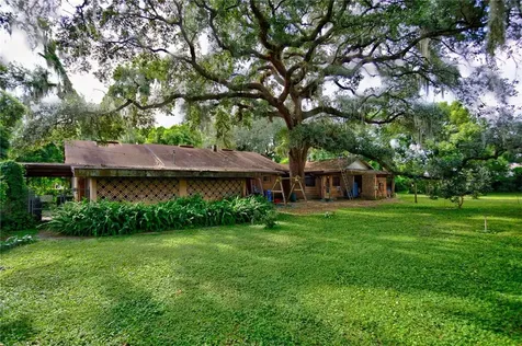 127 Lithia Pinecrest Road Brandon FL 33511