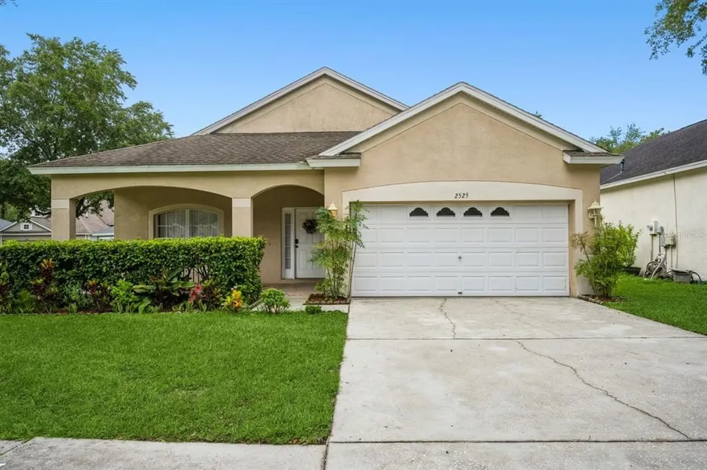 2525 Deer Forest Drive Lutz FL 33559