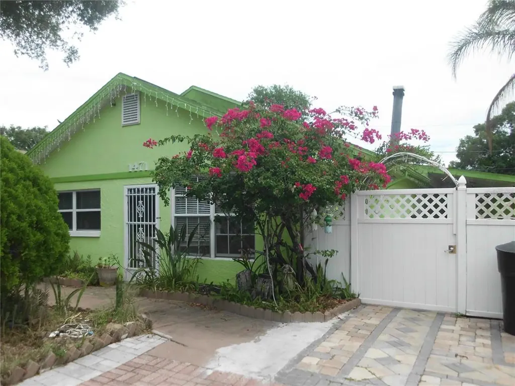 1471 Pierce Street Clearwater FL 33755