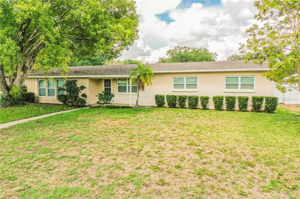 1802 Petersburg Avenue Lakeland FL 33803