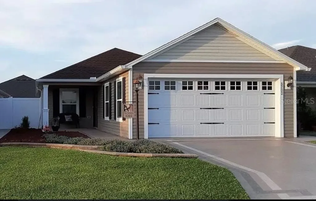 5702 Grimes Court The Villages FL 32163