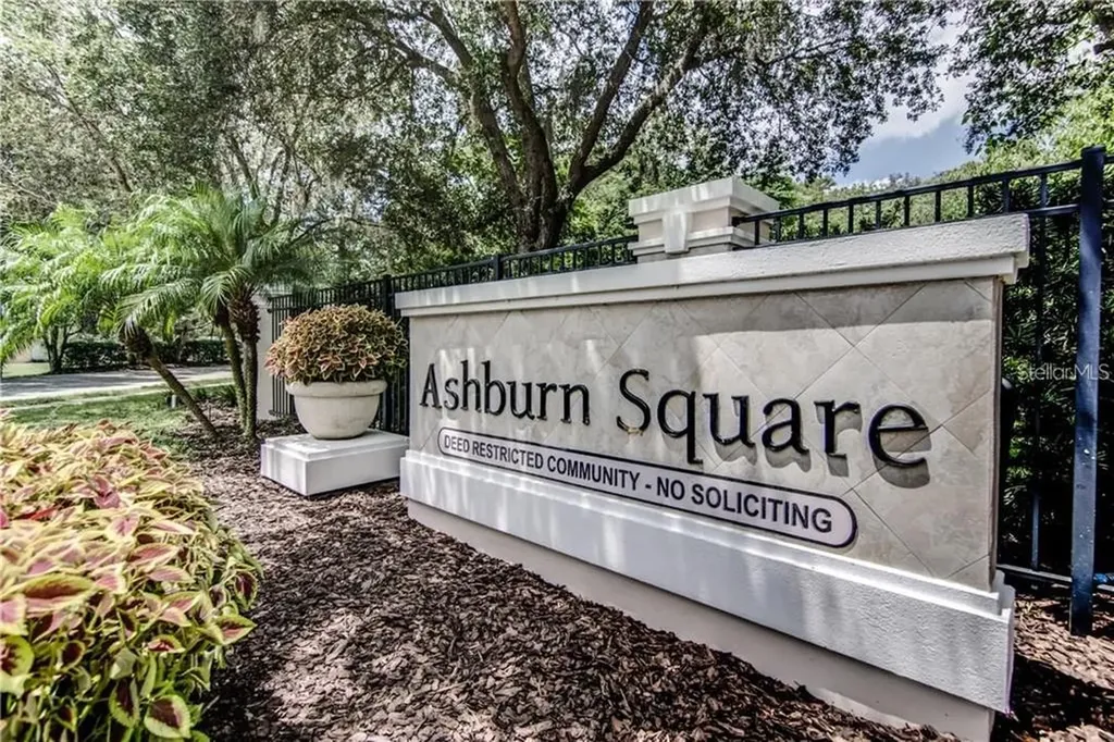 4511 Ashburn Square Drive Tampa FL 33610