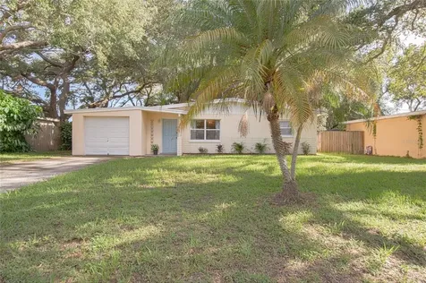 2955 Huntington Drive Largo FL 33771
