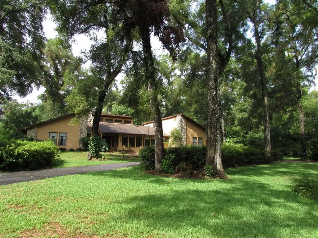 7960 SW 187th Avenue Dunnellon FL 34432