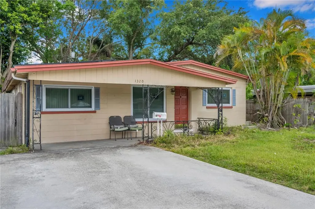 1320 54th Avenue N St Petersburg FL 33703