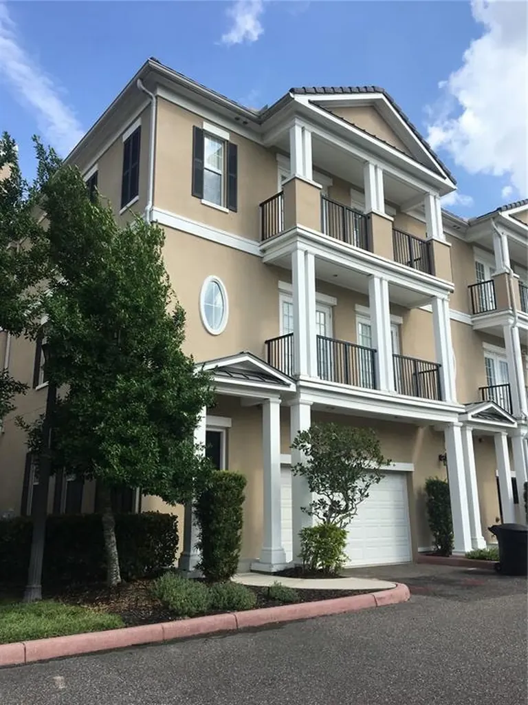 360 Newbury Place N St Petersburg FL 33716