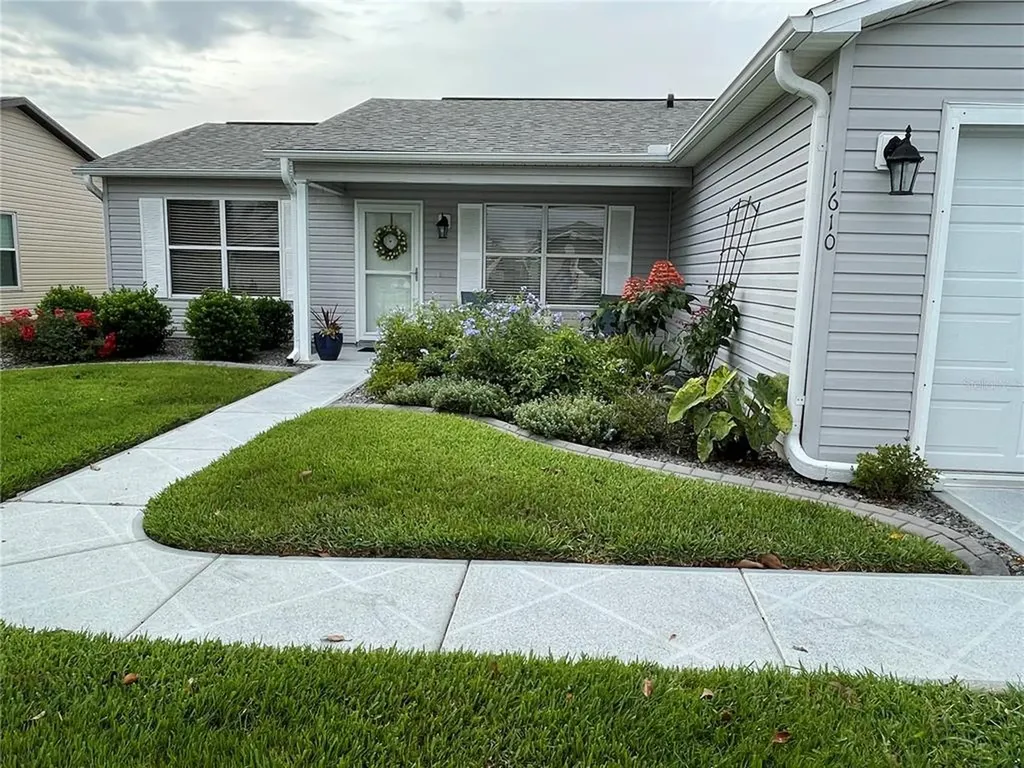 1610 San Diego Street Lady Lake FL 32159