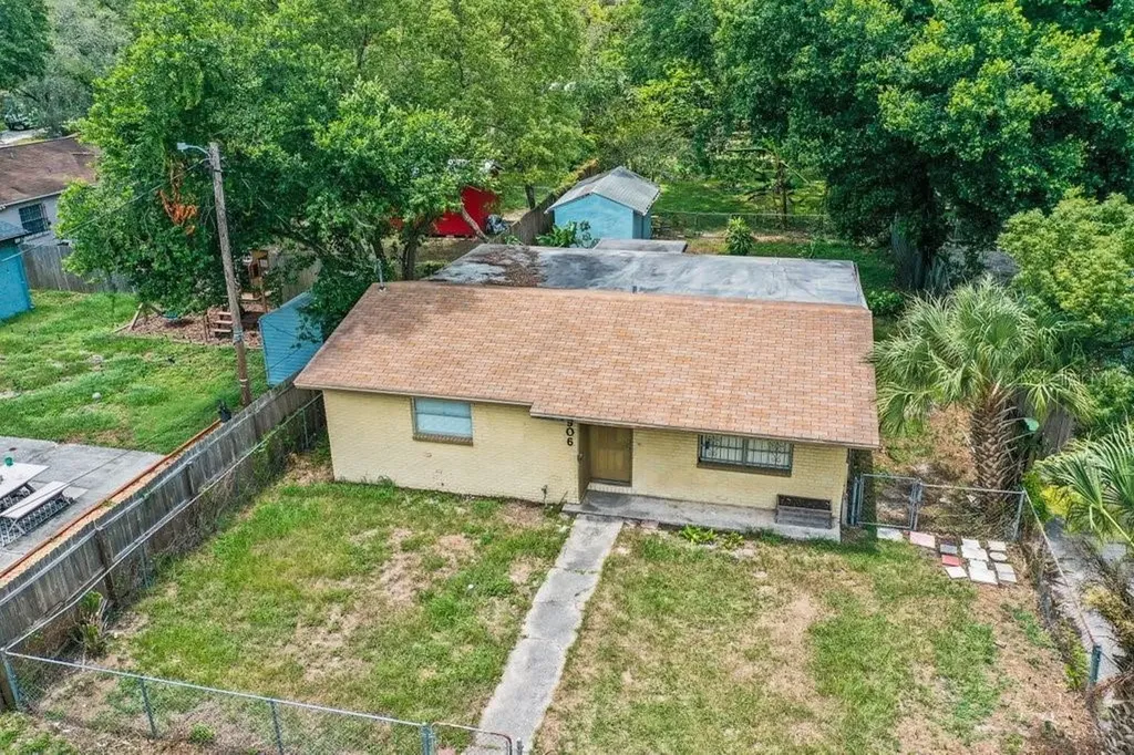 1906 E Jean Street Tampa FL 33610
