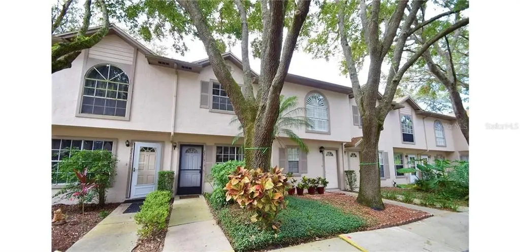 2213 Fletchers Point Circle Tampa FL 33613