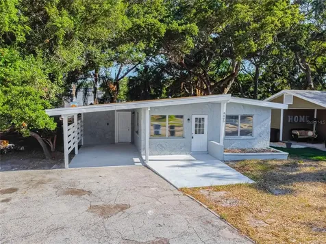 8000 22nd Avenue N St Petersburg FL 33710