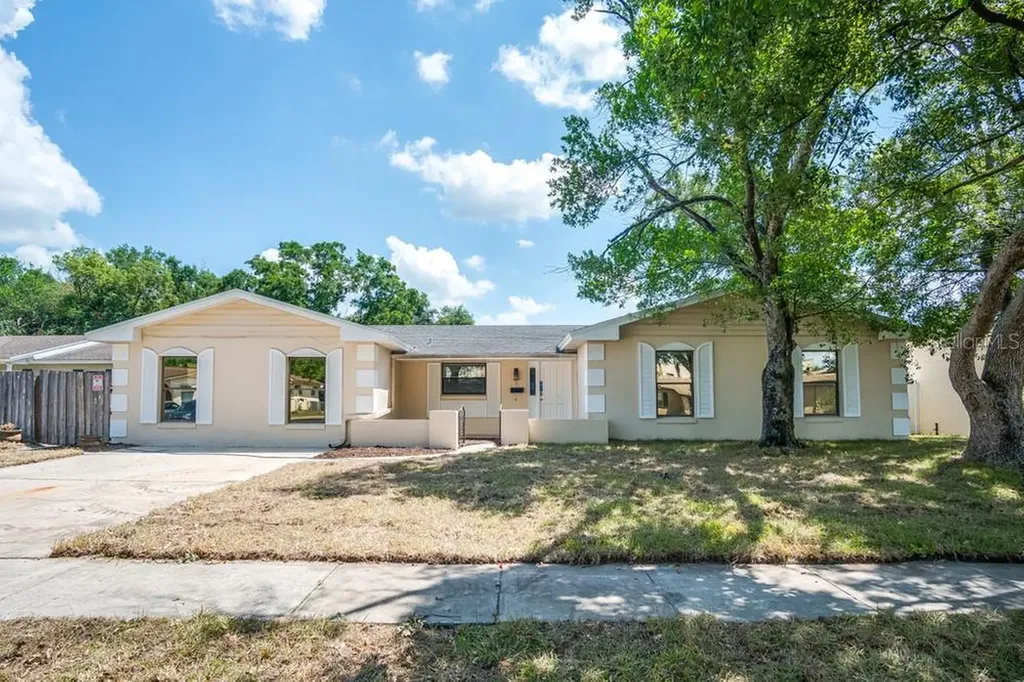 5 Carriage Hill Circle Casselberry FL 32707