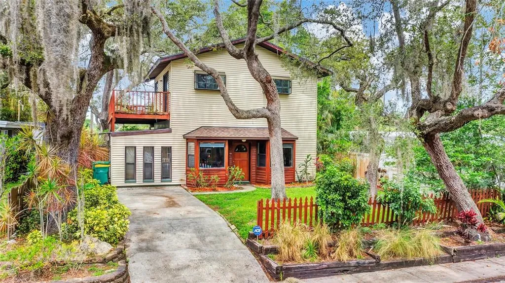 2408 Navarez Avenue Safety Harbor FL 34695