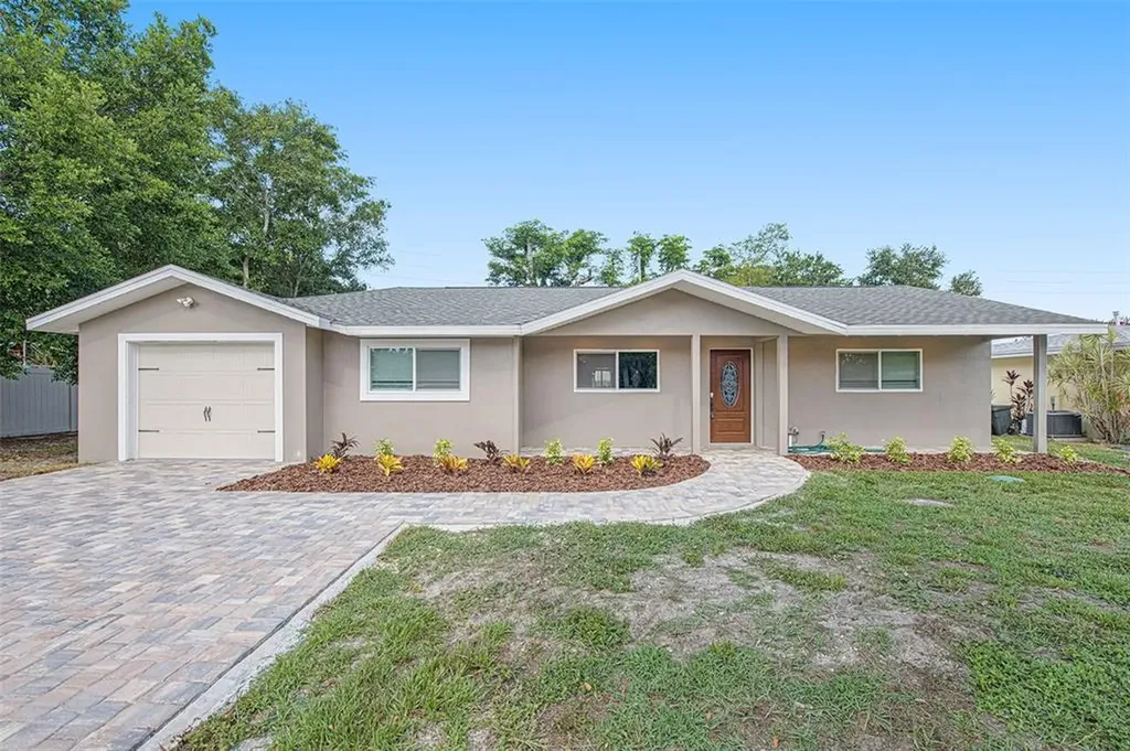 1718 Cardinal Drive Clearwater FL 33759