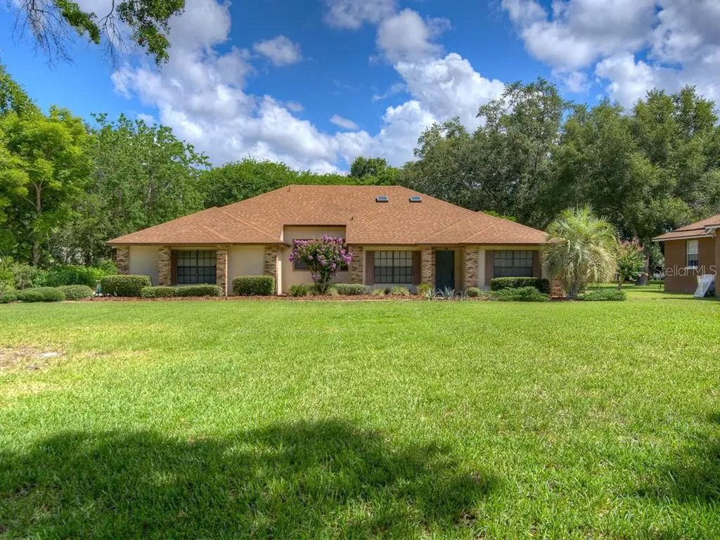 8627 French Oak Drive Orlando FL 32835