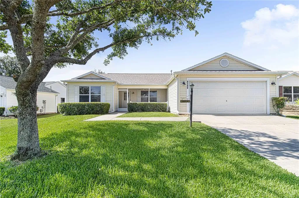 8190 SE 175th Columbia Place The Villages FL 32162