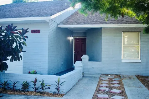 5437 Decatur Street Orlando FL 32807