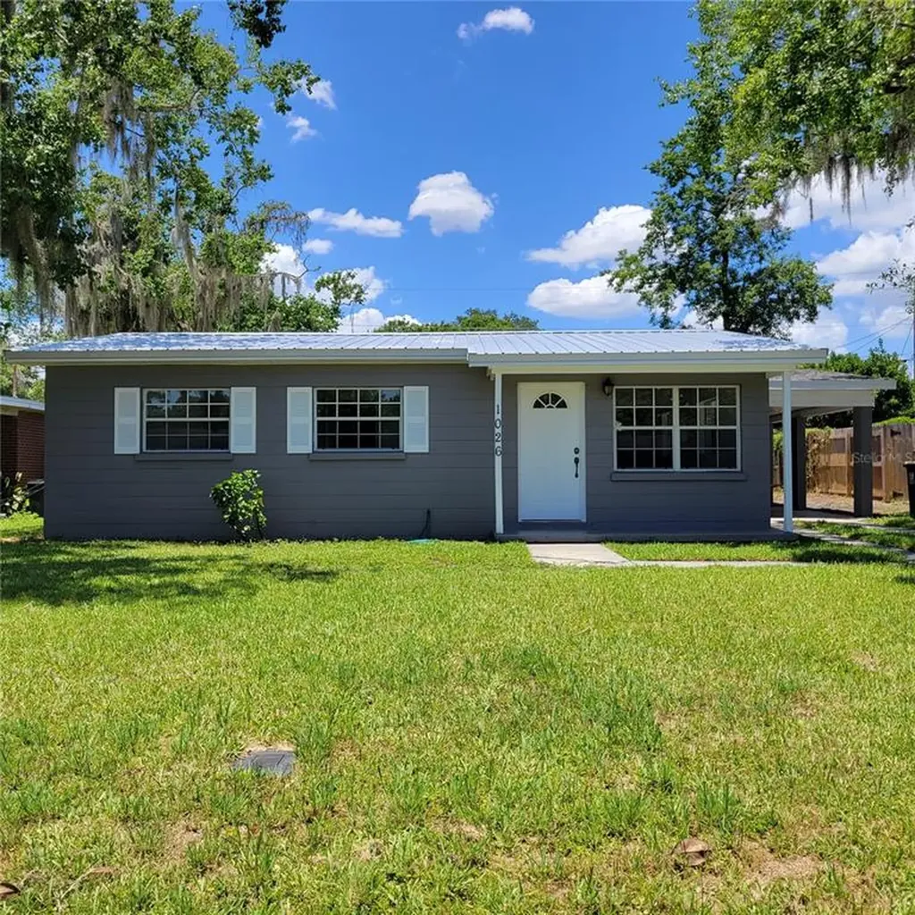 1026 Meadow Avenue Lakeland FL 33801