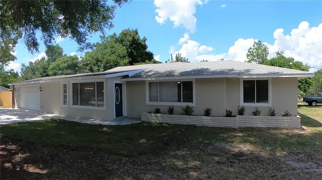 270 Colomba Road Debary FL 32713