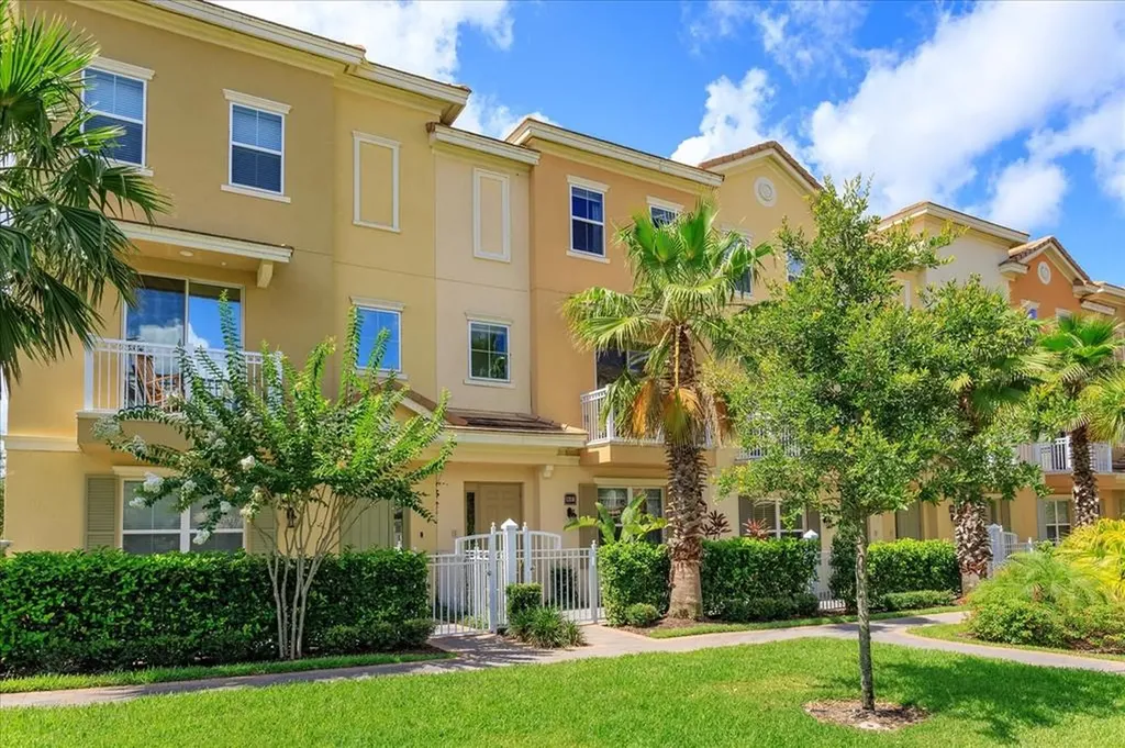 1318 Bolton Place Lake Mary FL 32746