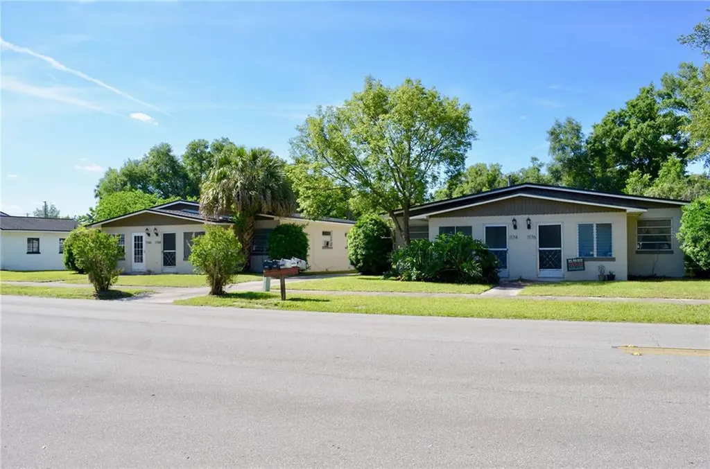 1176 W Minnesota Avenue Deland FL 32720