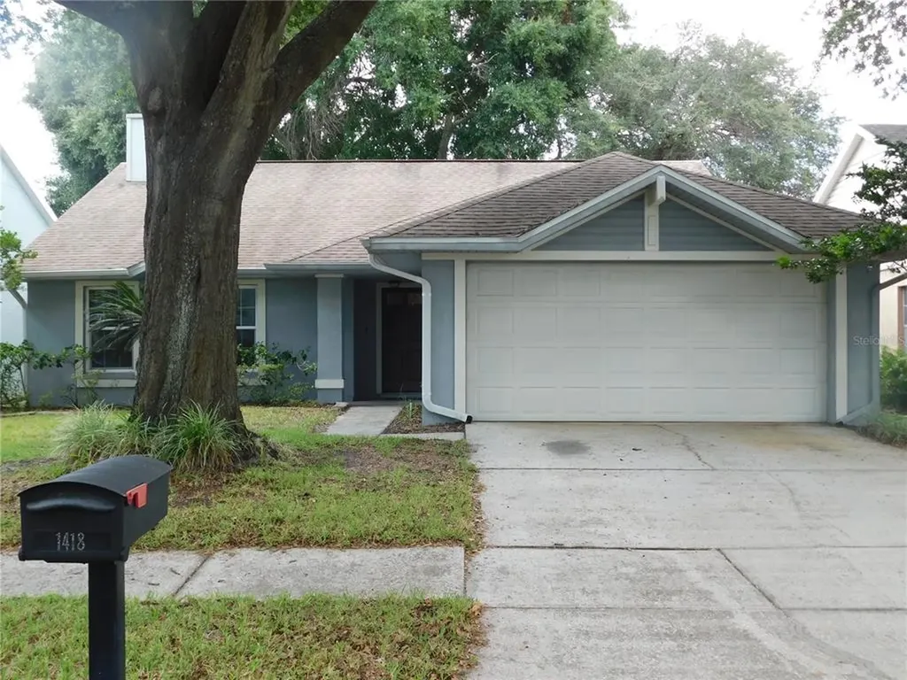 1418 High Knoll Drive Brandon FL 33511