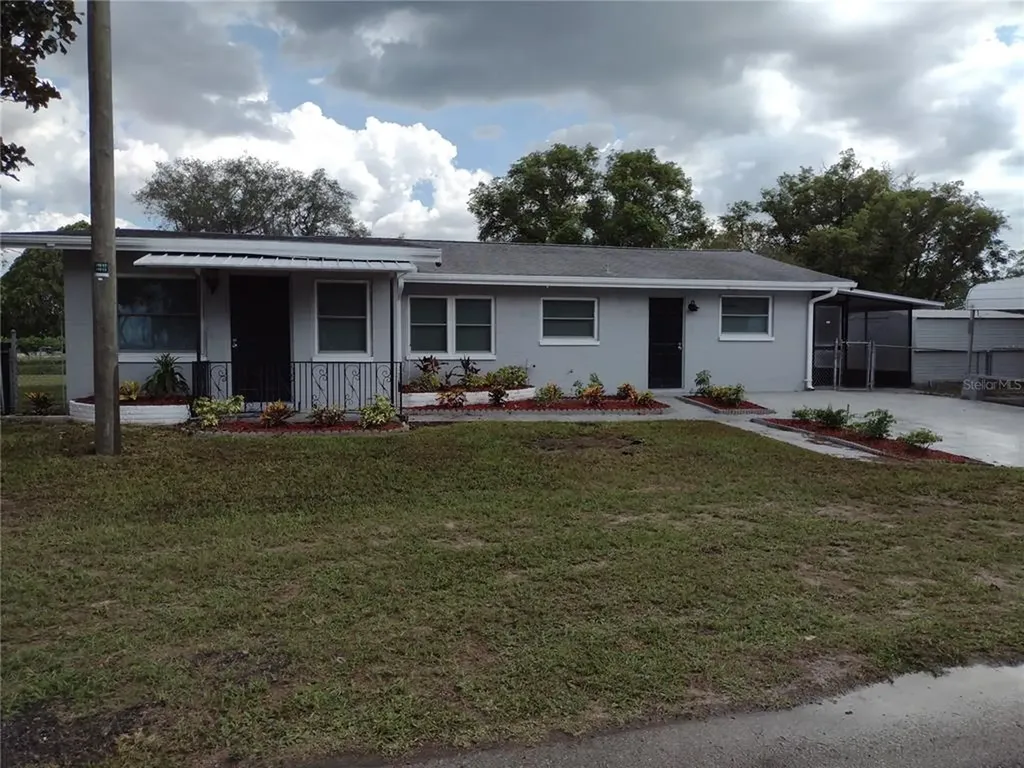 9015 Esthel Road Tampa FL 33637