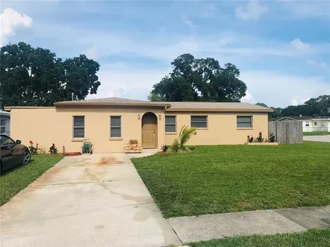 5623 63rd Lane N St Petersburg FL 33709