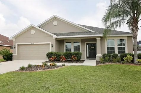 1811 Via Chianti Street Plant City FL 33566