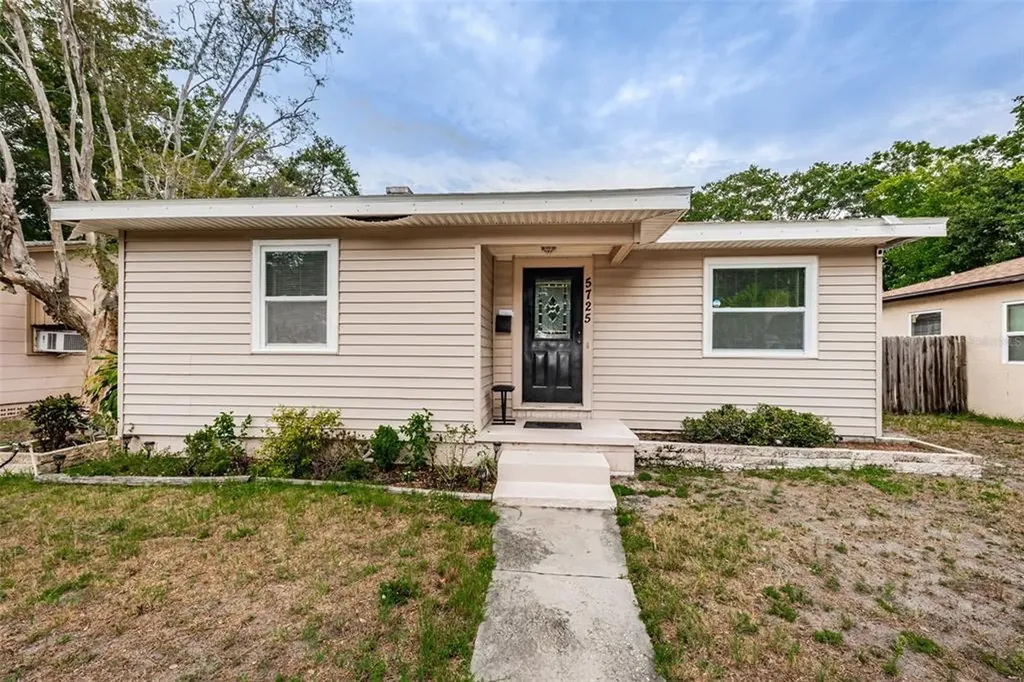 5725 1st Avenue N St Petersburg FL 33710