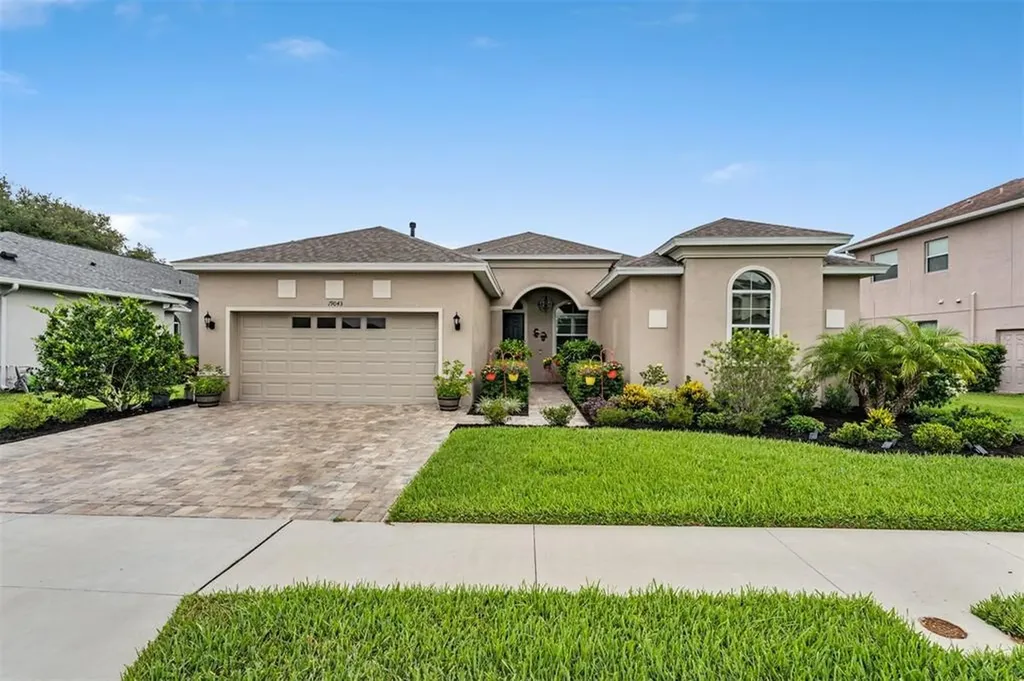 19043 Falcon Crest Boulevard Land O Lakes FL 34638