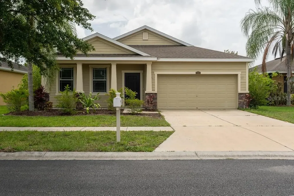 1751 Bonita Bluff Court Ruskin FL 33570