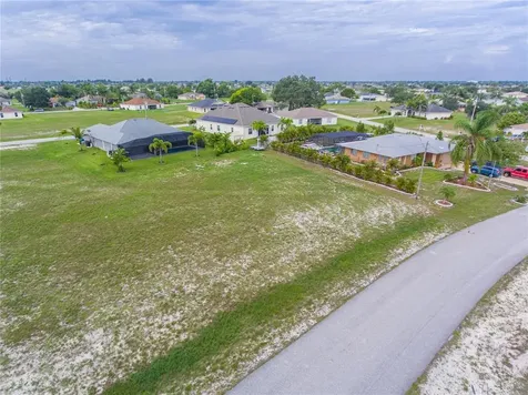208 NW 30th Street Cape Coral FL 33993