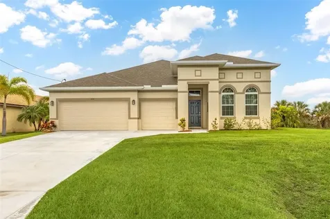 1635 NW 38th Avenue Cape Coral FL 33993
