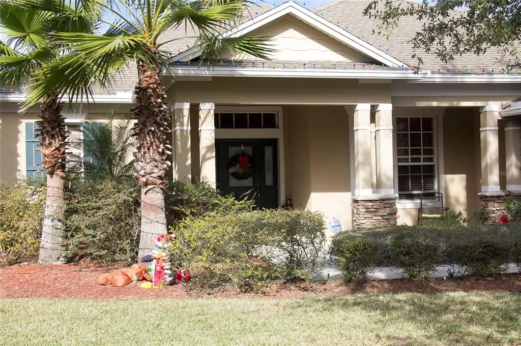 7112 Derwent Glen Circle Land O Lakes FL 34637