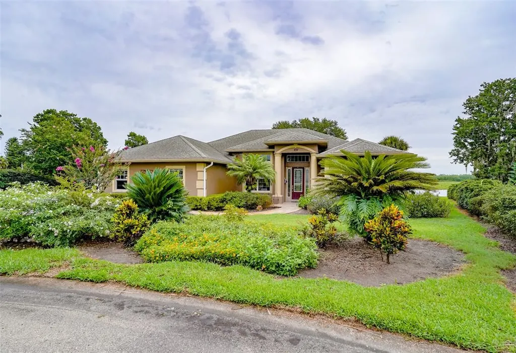 237 Kent Court Haines City FL 33844
