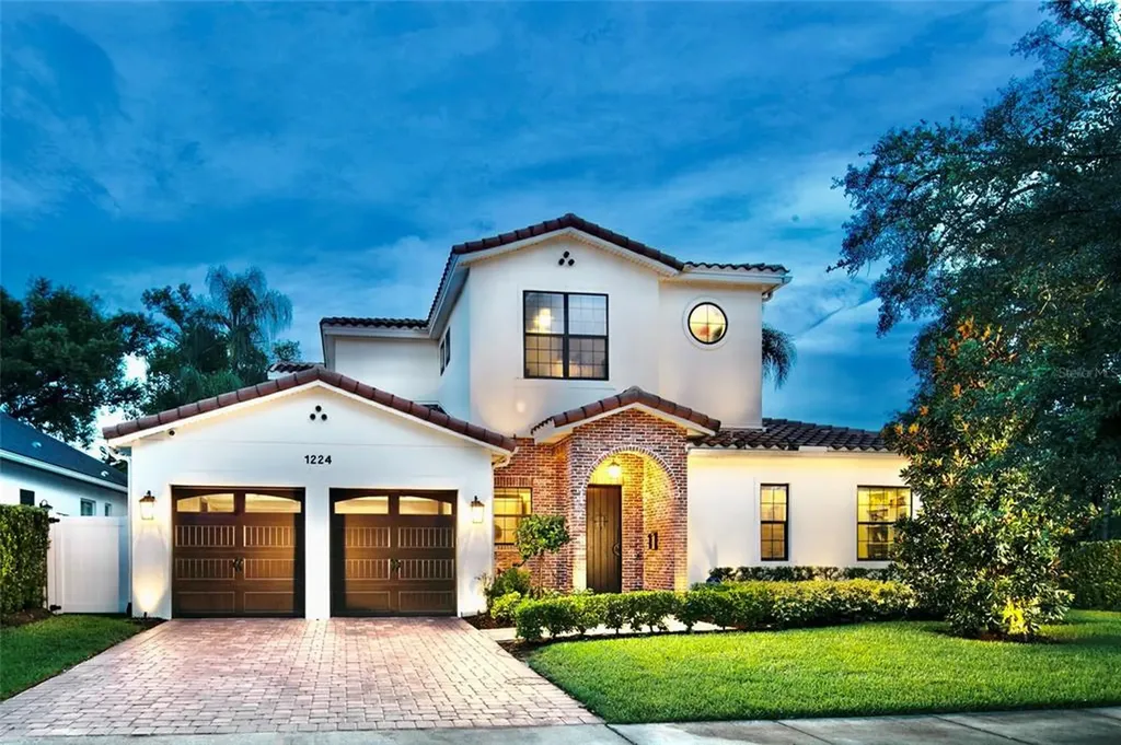 1224 Guernsey Street Orlando FL 32804