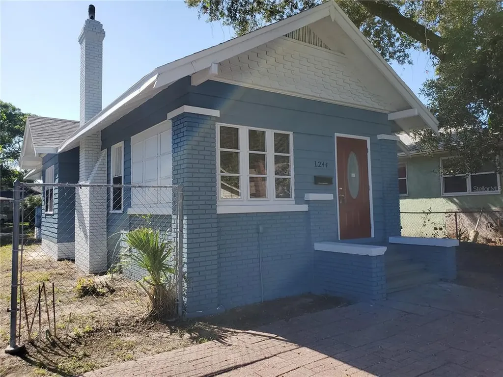 1244 9th Avenue S St Petersburg FL 33705