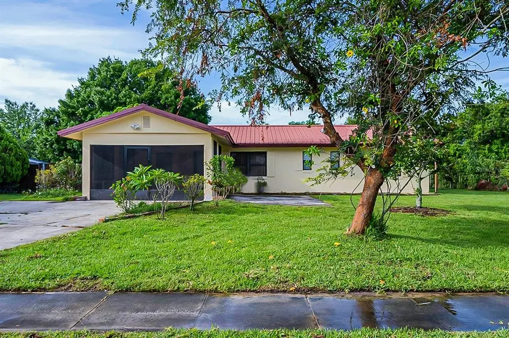 1608 Osceola Park Drive Kissimmee FL 34741