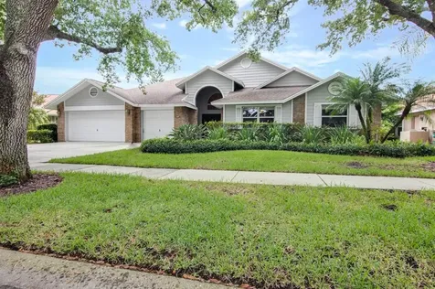 8744 Tantallon Circle Tampa FL 33647