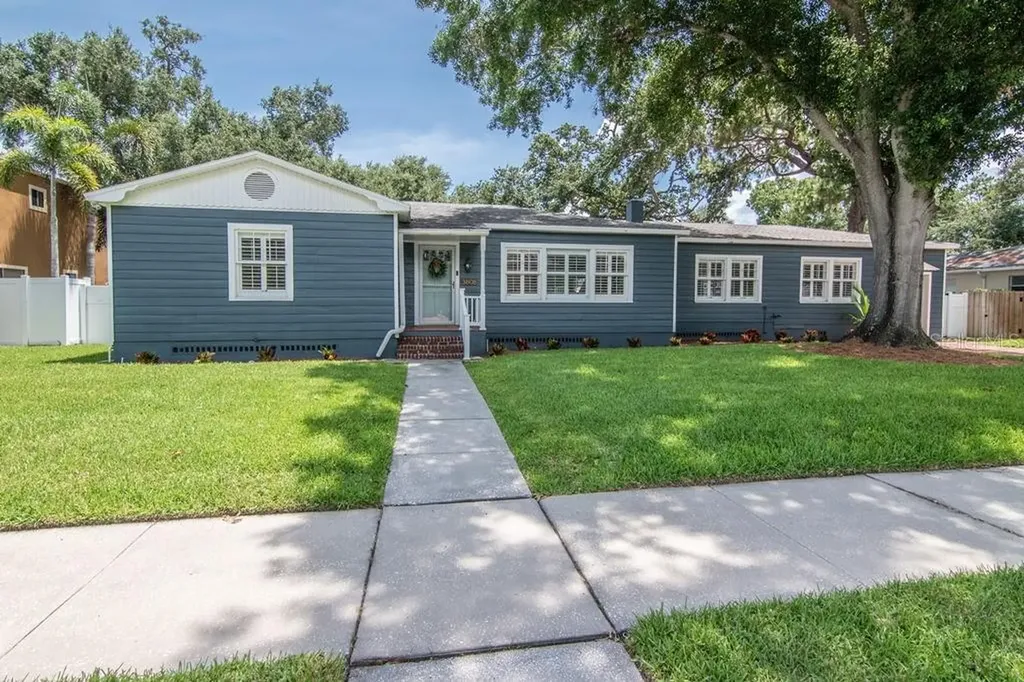 3808 W Palmira Avenue Tampa FL 33629