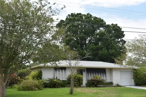 6819 16th Street N St Petersburg FL 33702