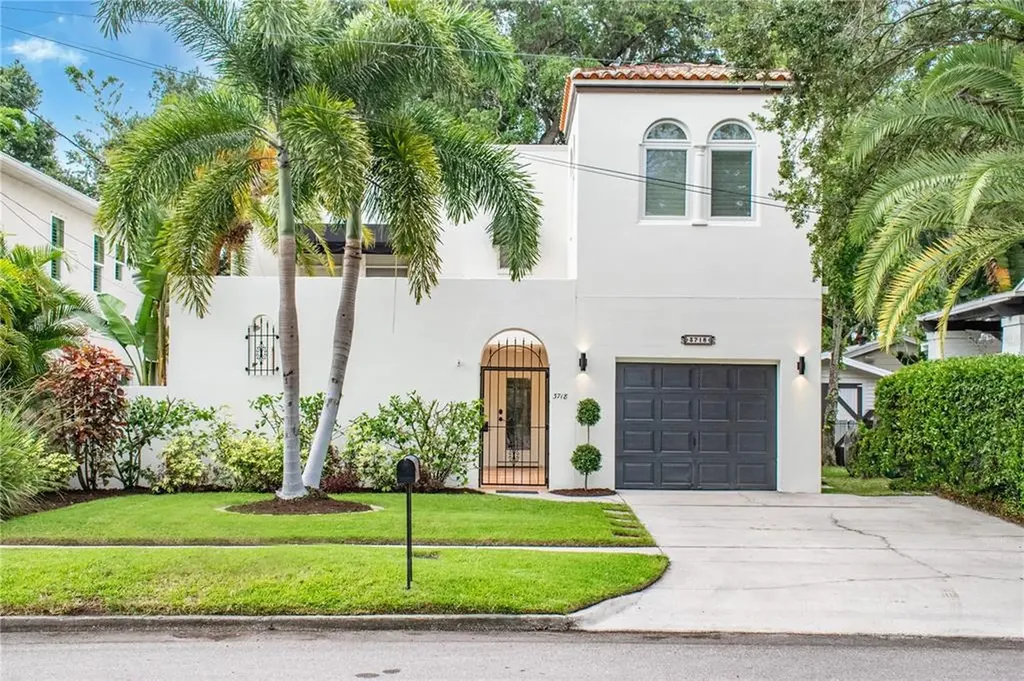 3718 W Santiago Street Tampa FL 33629