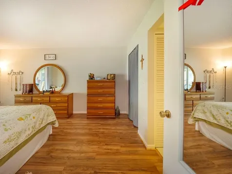 4116 Honolulu Drive Sarasota FL 34241