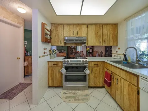 4116 Honolulu Drive Sarasota FL 34241