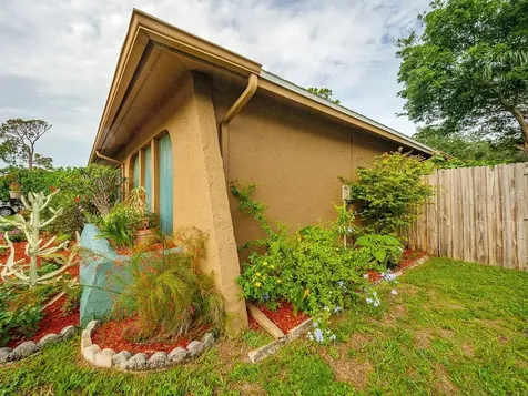 4116 Honolulu Drive Sarasota FL 34241
