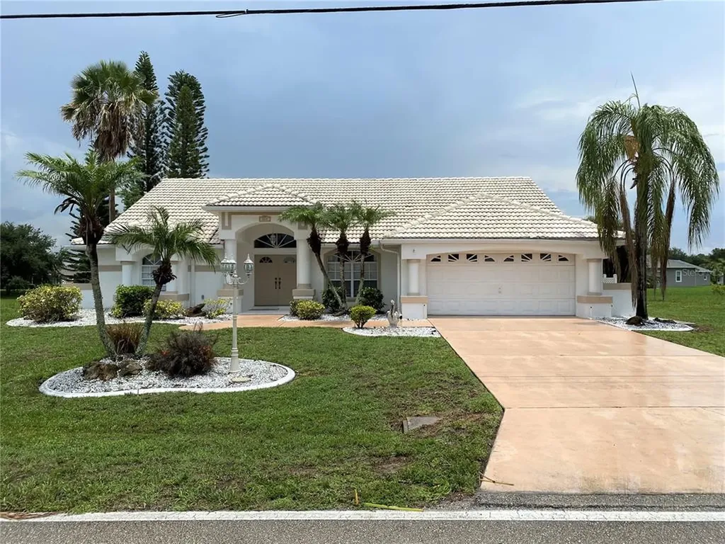 719 Rotonda Circle Rotonda West FL 33947