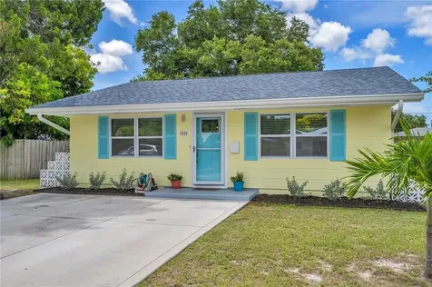 5720 10th Avenue N St Petersburg FL 33710