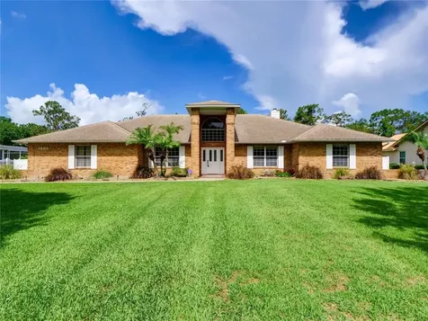 1993 Sir Lancelot Circle Saint Cloud FL 34772