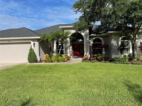 2810 Mossy Timber Trail Valrico FL 33596